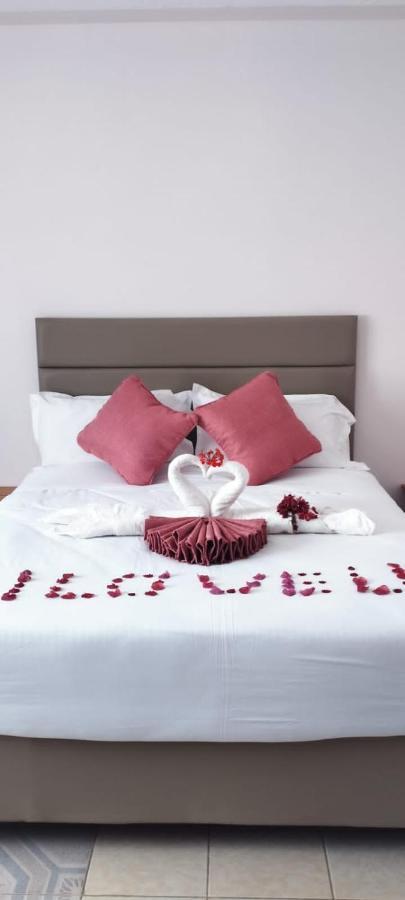 Mataman Gardens Hotell Naivasha Eksteriør bilde